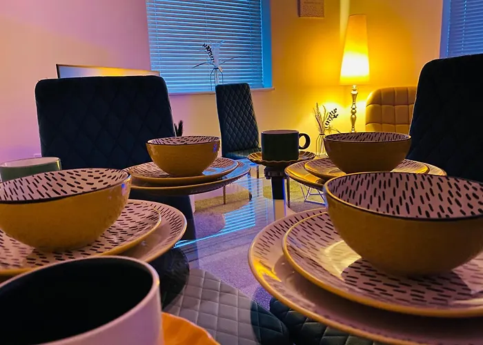 Merridale Executive Apartment, Gb Relocations Ltd - Free Parking, Free Wifi, Free Netflix