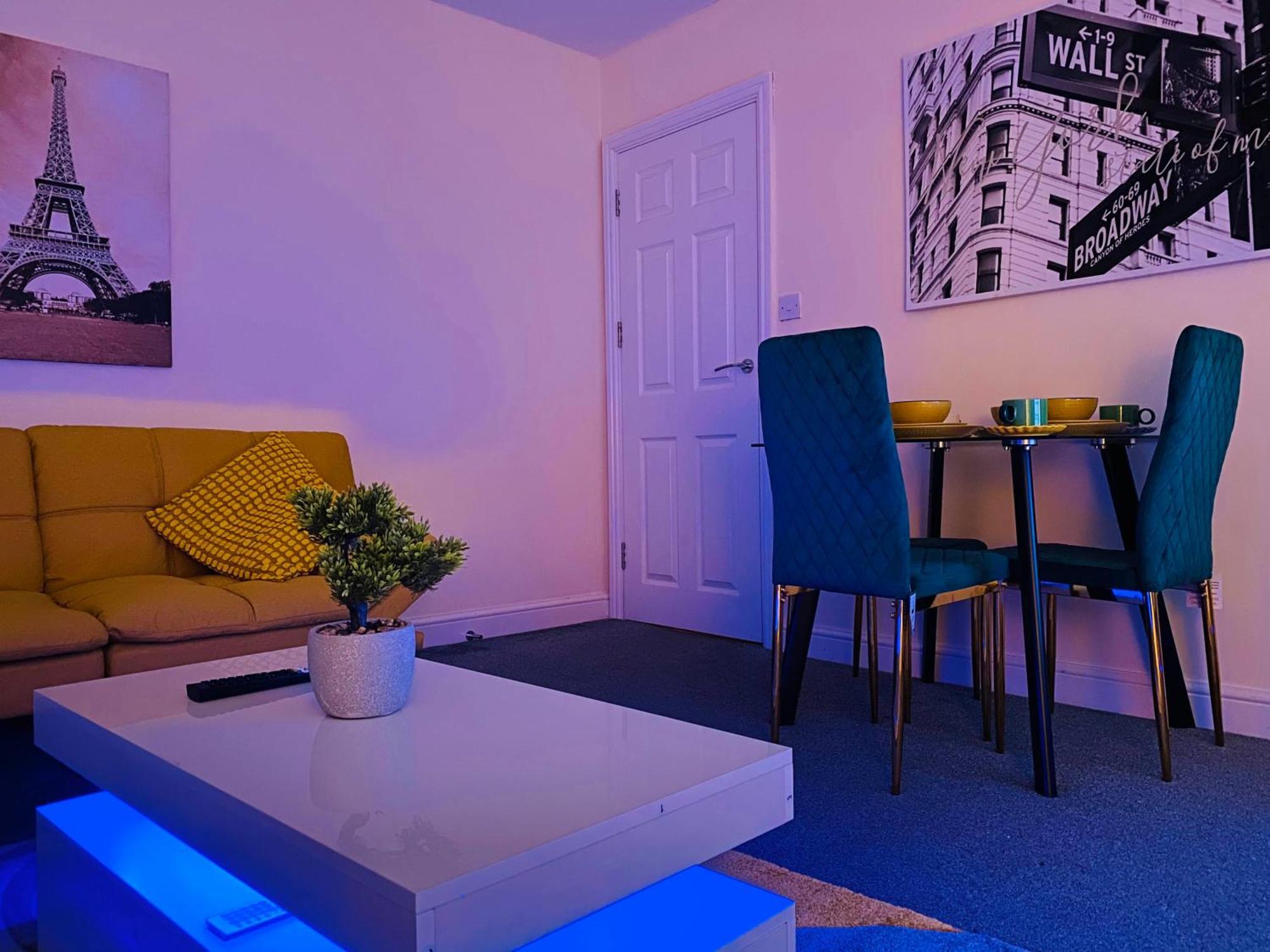 Merridale Executive Apartment, Gb Relocations Ltd - Free Parking, Free Wifi, Free Netflix