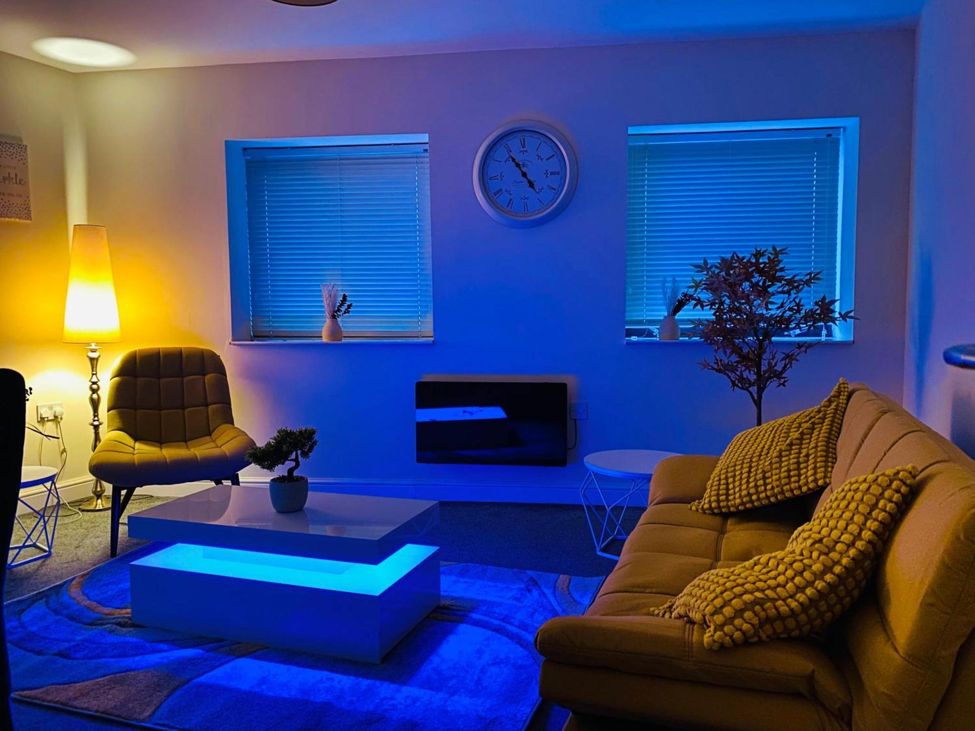 Merridale Executive Apartment, Gb Relocations Ltd - Free Parking, Free Wifi, Free Netflix Apartment Wolverhampton